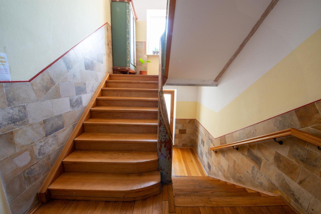 Bessa Homes 6 Personen 2 Schlafzimmer, 3 King Size, Betten, Balkon, Kueche Haag in Oberbayern エクステリア 写真